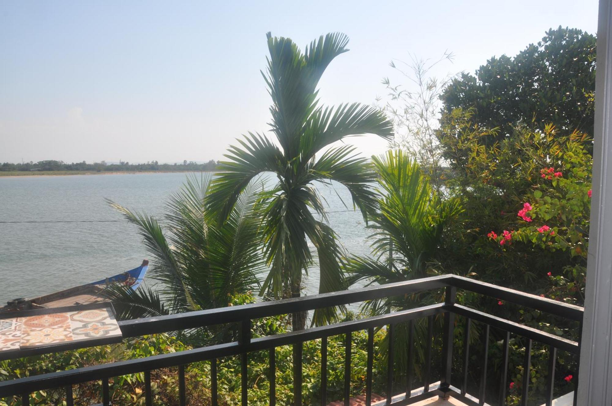 فندق Autumn Bay Retreat هوي ان المظهر الخارجي الصورة
